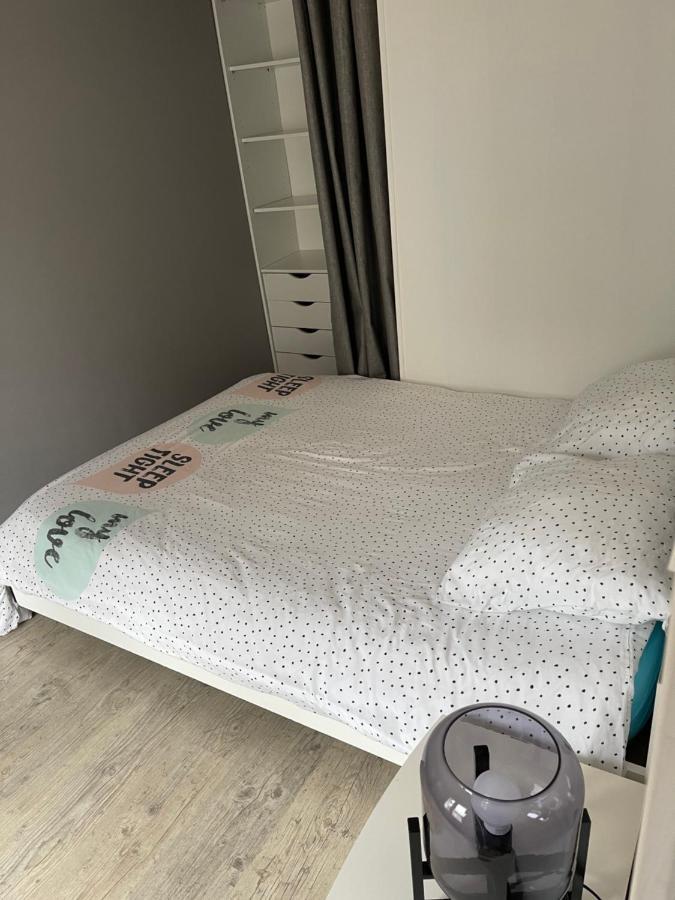 Proche St Martin De Brehal